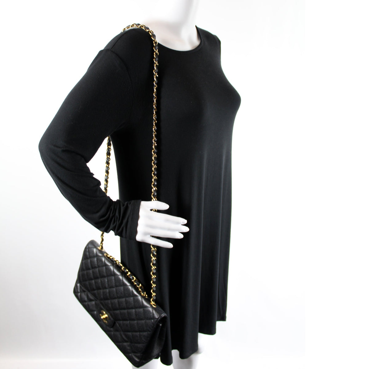 Classic Flap Jumbo Caviar 13M
