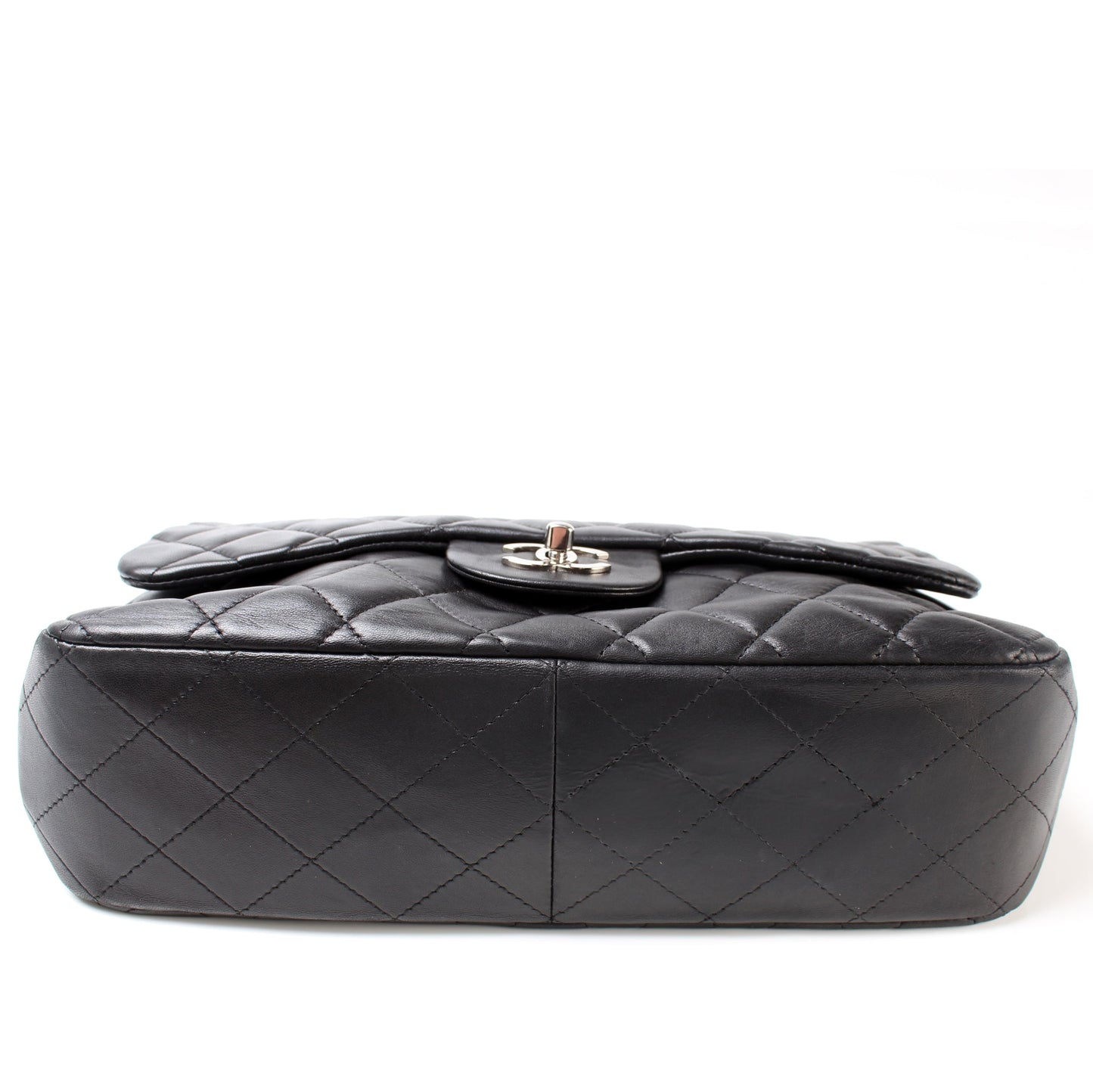 Classic Flap Jumbo Lambskin 12M