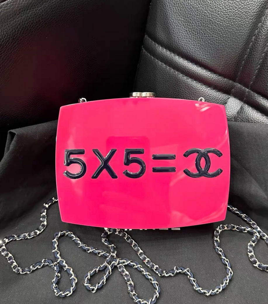 Chanel Ss 2015 Je Ne Suis Pas En E Minaudiere Clutch