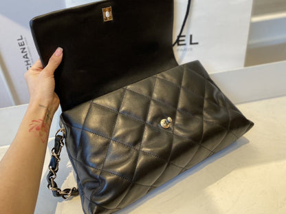 Chanel Luxury Handbag Style 598