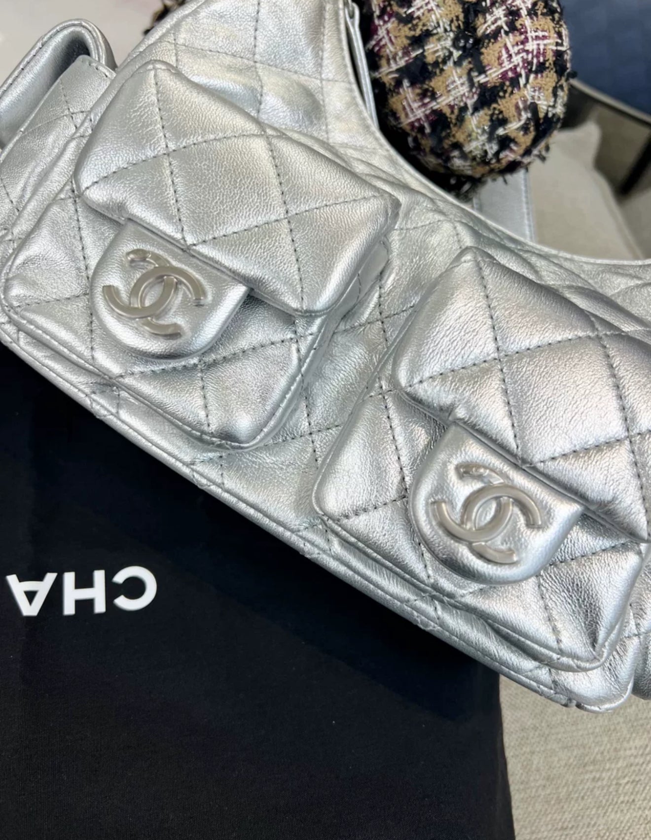 Chanel 25C Metallic Hobo Shoulder Bag