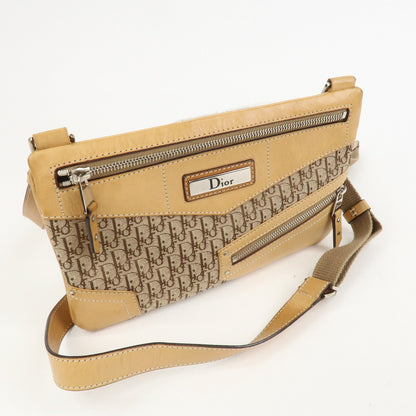 Christian Dior Street Chic Trotter Shoulder Bag Crossbody Bag Brown