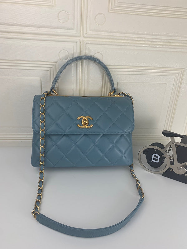 Chanel Luxury Handbag Style 401