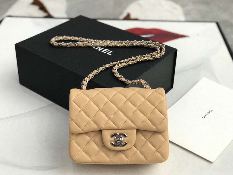 Chanel Luxury Handbag Style 131