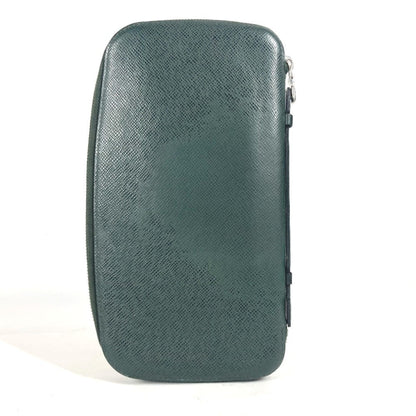 Louis Vuitton  Taiga Leather Wallet (Bi-Fold)