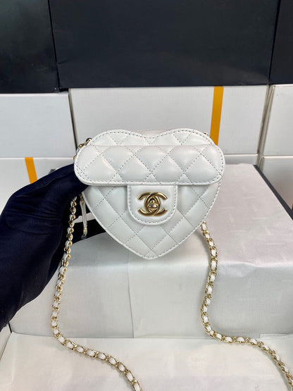 Chanel Luxury Handbag Style 229