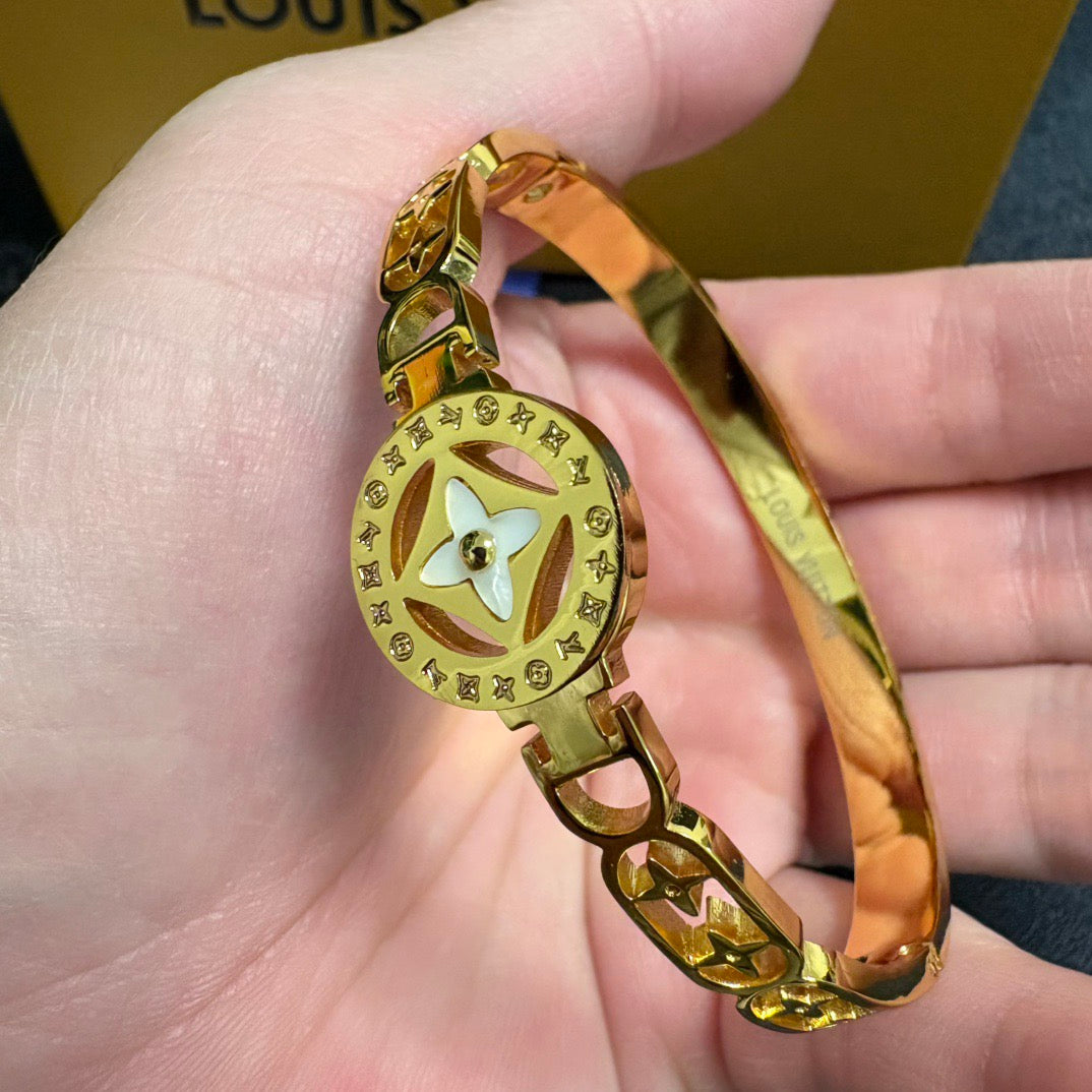 High-Quality Bracelets-20