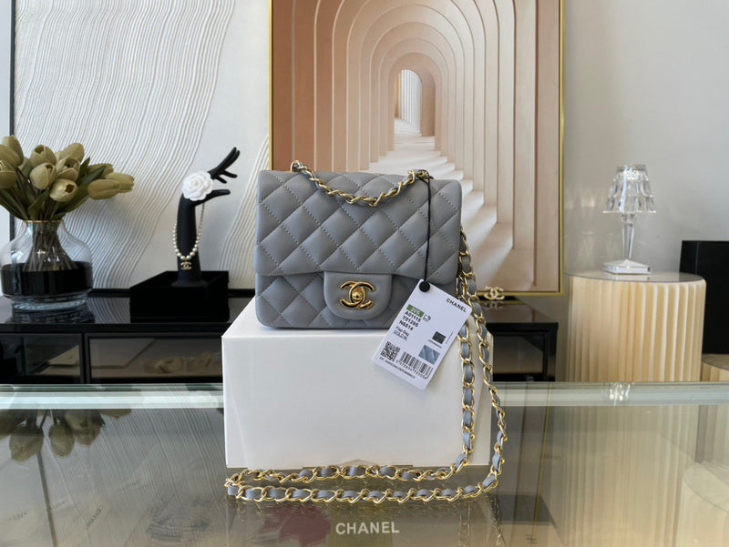 Chanel Luxury Handbag Style 457