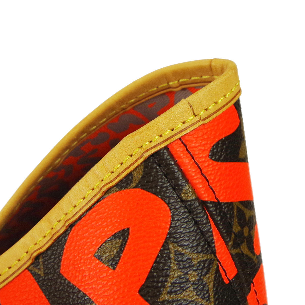 Louis Vuitton 2009 Neverfull GM Monogram Graffiti M93702
