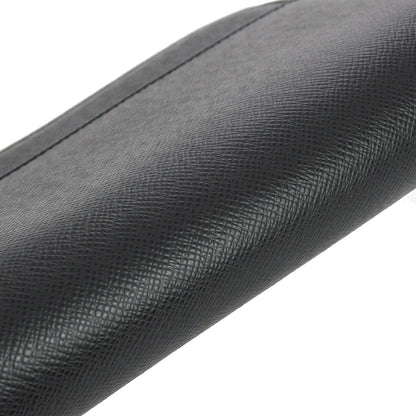 Louis Vuitton 2004 Black Taiga Baikal Clutch Handbag M30182