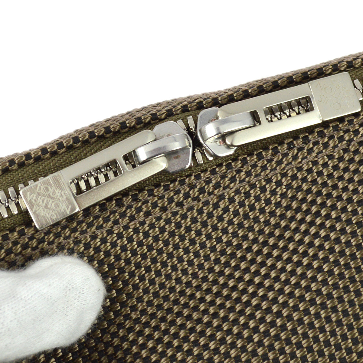 Louis Vuitton 2005 Terre Damier Geant Citadin Shoulder Bag M93040