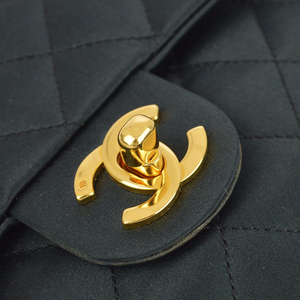 Chanel Flap Mini Classic Black Shoulder Bag