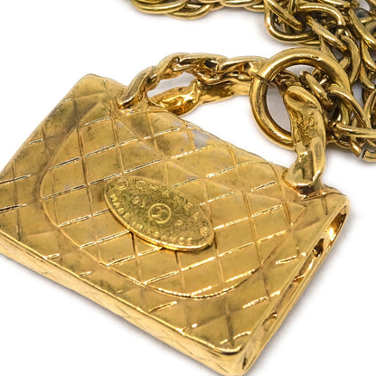 Chanel Gold Chain Luxury Handbag Style 4