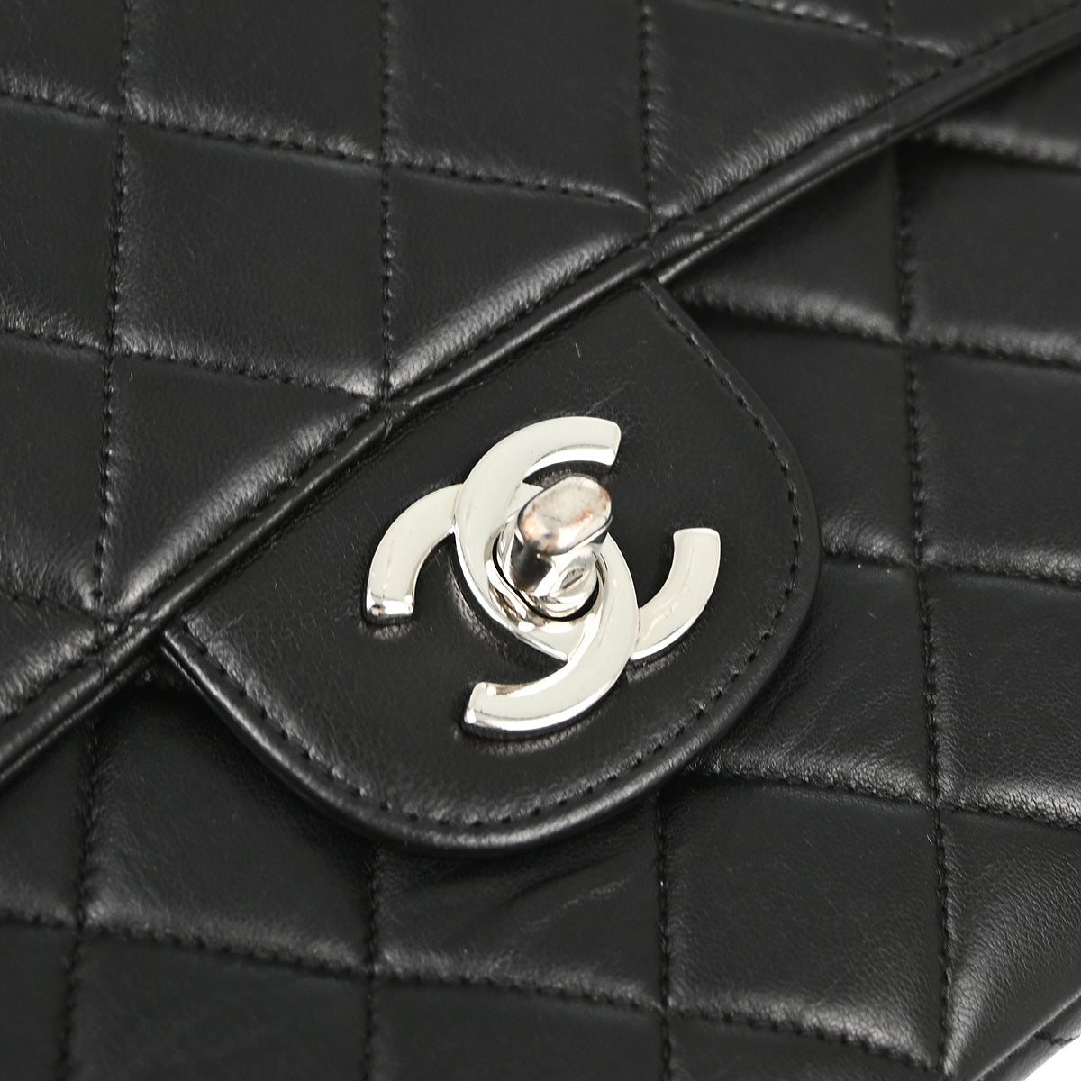 Chanel Classic Flap Lambskin Black Shoulder Bag Style