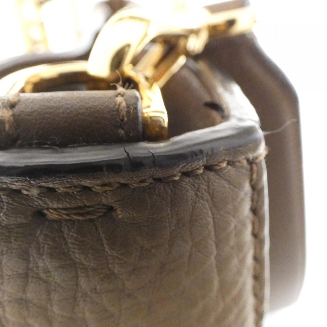 Fendi Luxury Leather Red Handbag Style 23