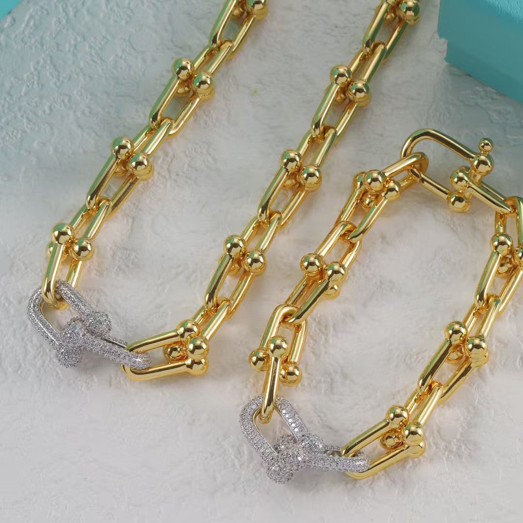 High-quality Tiffany necklaces and bracelets