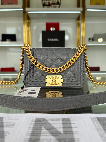 Chanel Luxury Handbag Style 181