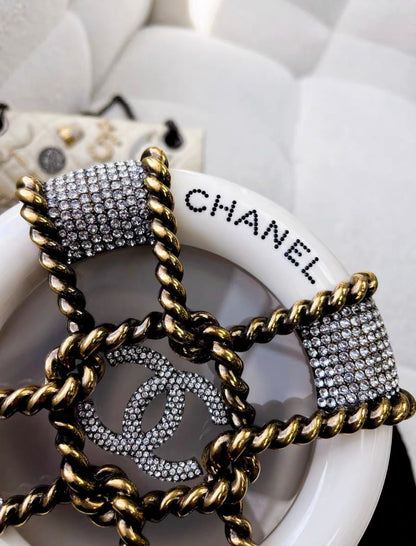 Chanel Luxury Leather Gold Handbag