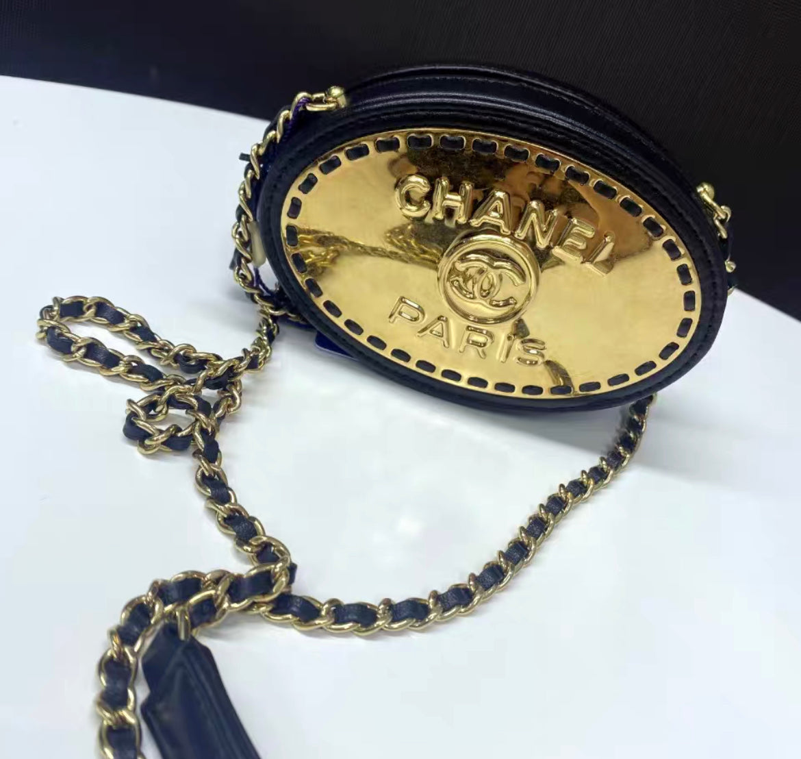 Chanel 22B Lambskin Gold-Tone Metal Black Clutch With Chain