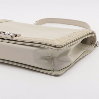 Chanel Boy Leather White Silver Pearl Chain Shoulder Bag Style