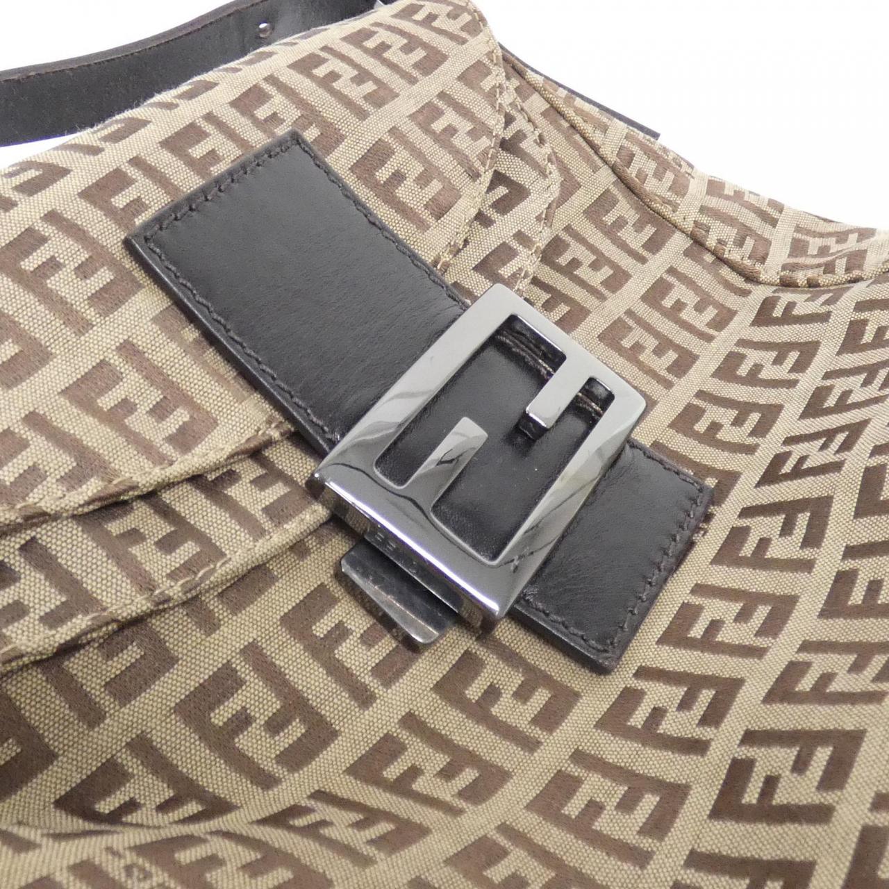 Fendi Luxury Canvas Red Shoulder Bag Style 40