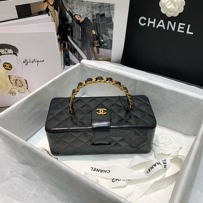 Chanel Luxury Handbag Style 564