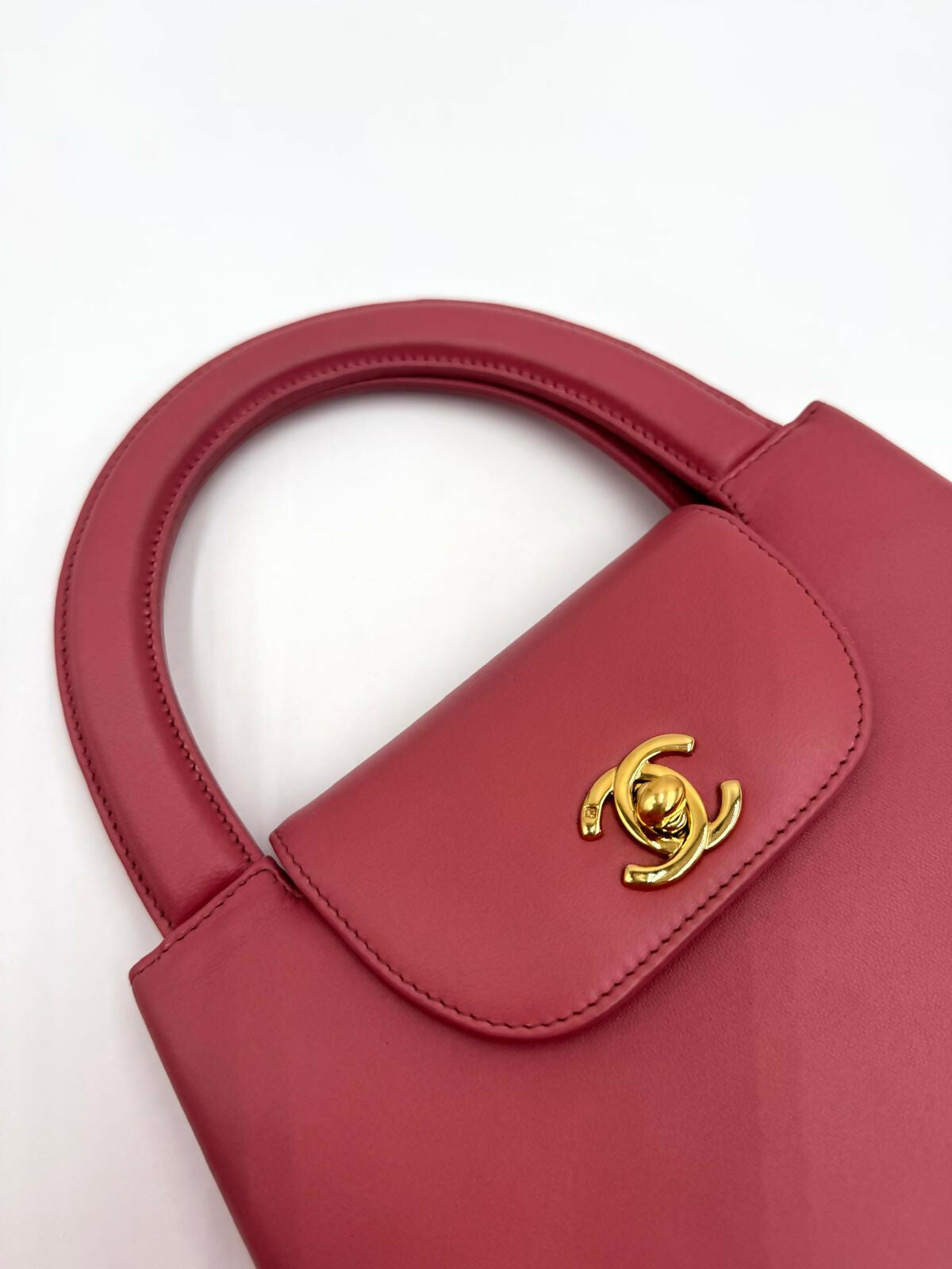 Chanel Kelly Lambskin Gold Shoulder Bag Lambskin