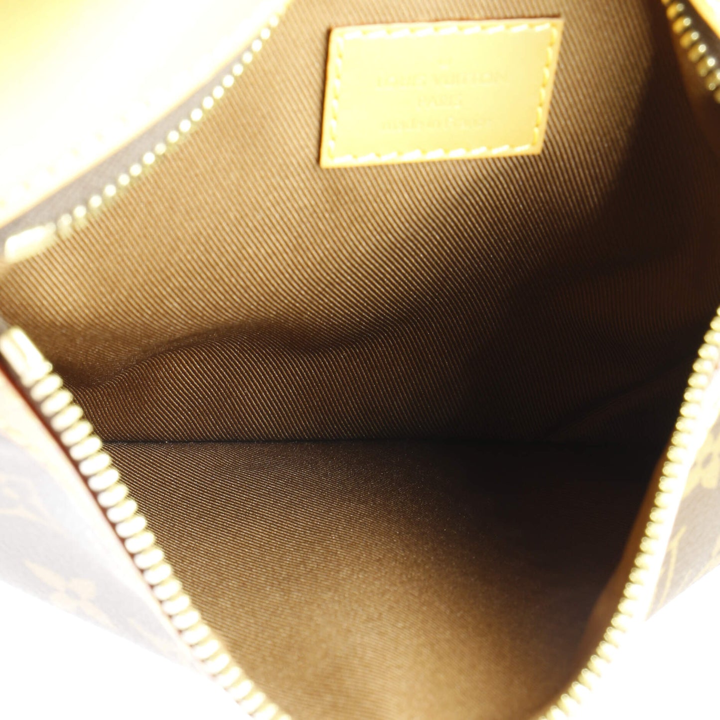 Louis Vuitton Saumur Messenger Bag Monogram Canvas PM