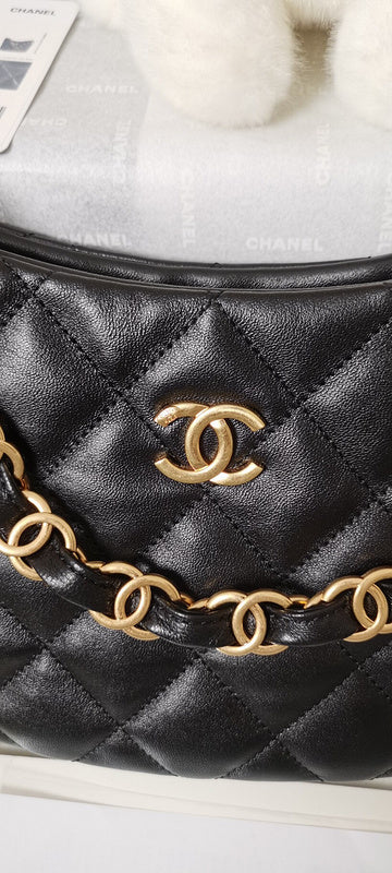Chanel Luxury Handbag Style 122