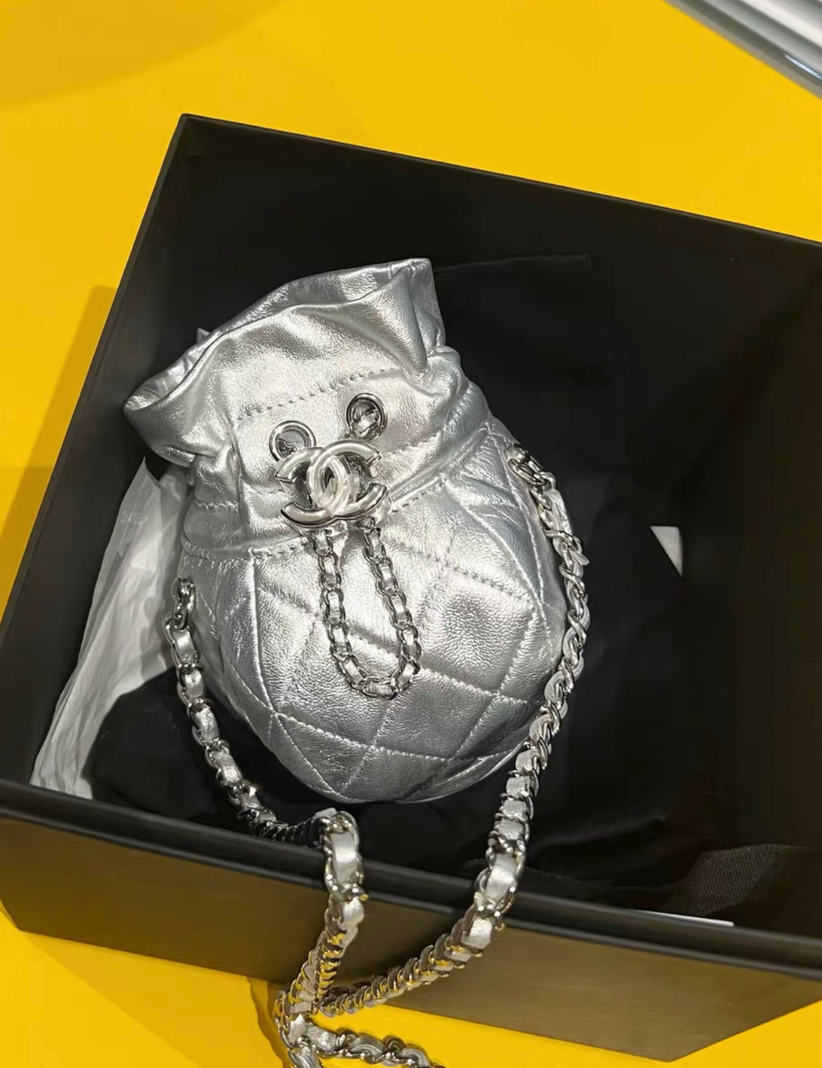 Chanel 23Ss Mini Metallic Quilted Bucket Bag
