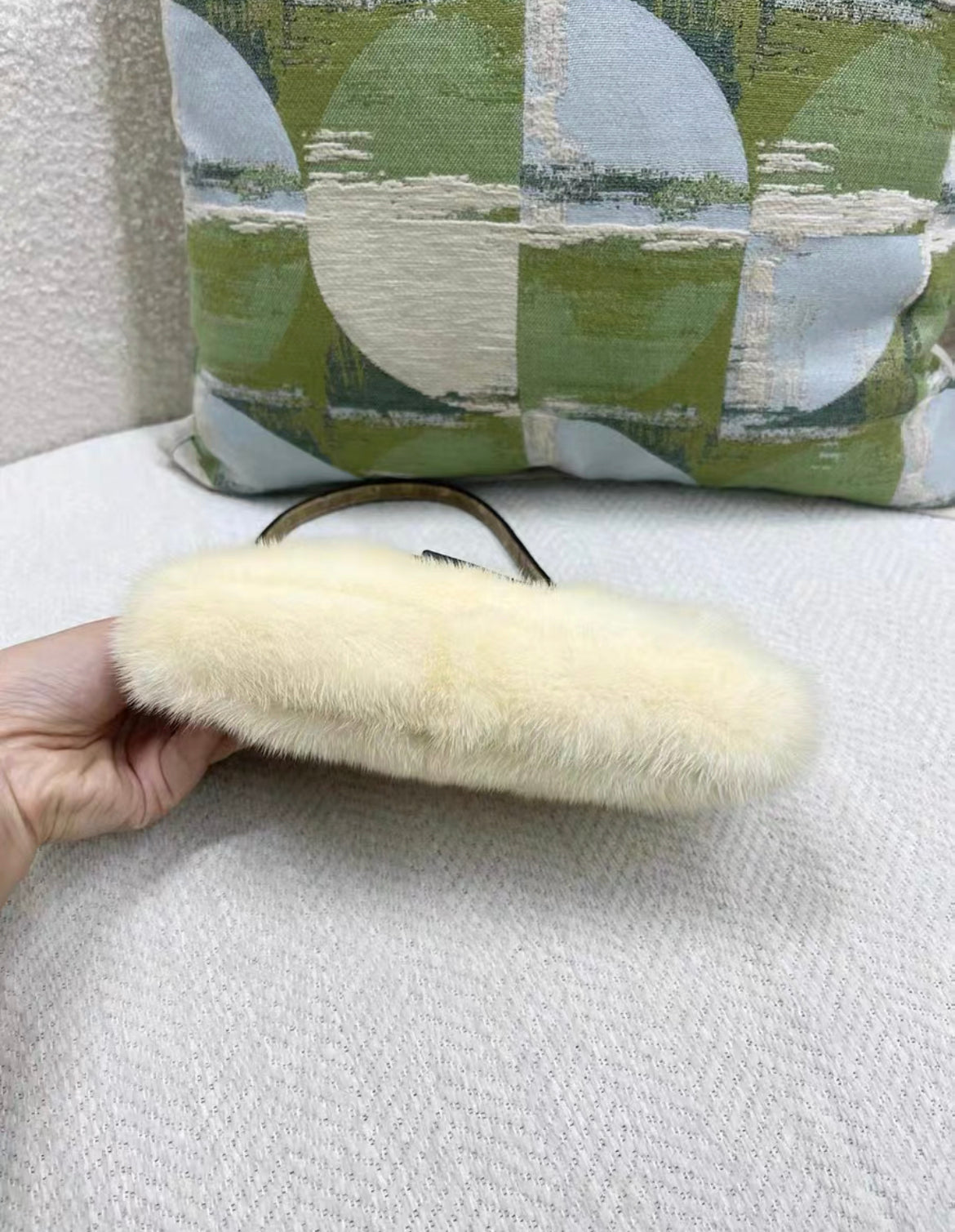 Rare Fendi Baguette Bag Fur With Lizard And Crystals Birds