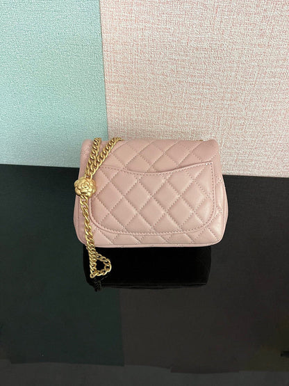 Chanel Luxury Handbag Style 67