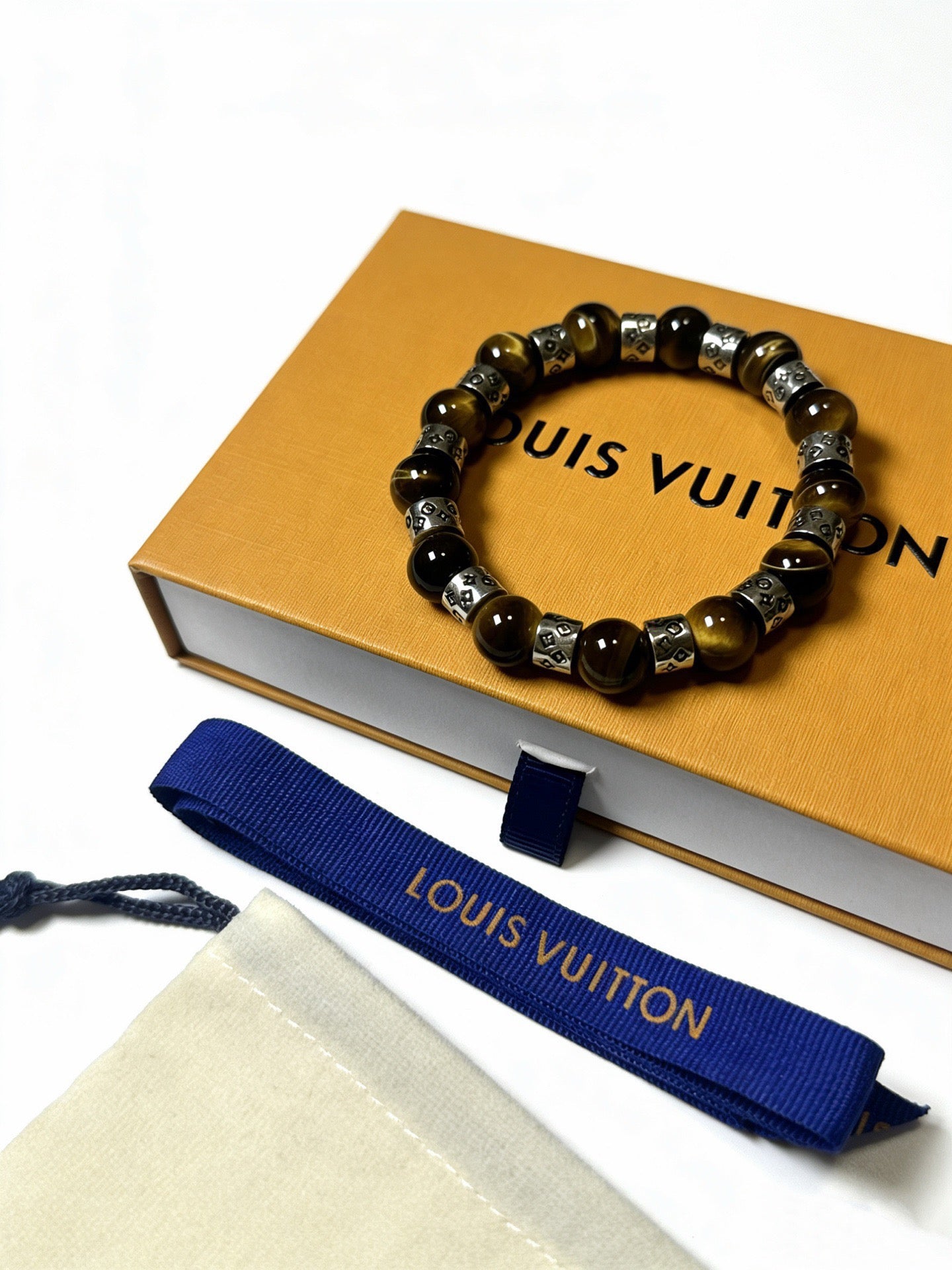 High-Quality Bracelets-27