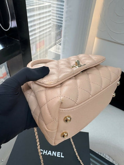 Chanel 21 Coco Handle Mini Flag Bag