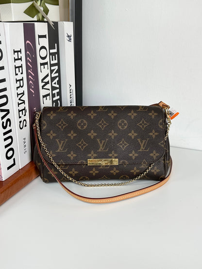Favorite leather crossbody bag Louis Vuitton Brown in Leather #1YIEE 30D6FD15-2F01-47F7-80E1-92D1D73FC152