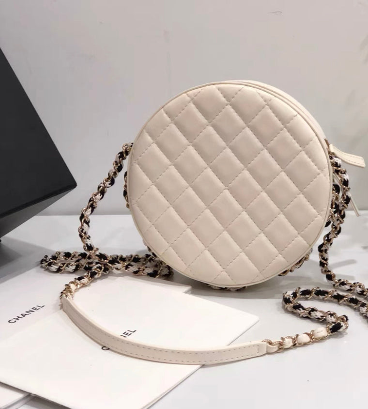 Chanel La Pausa Cruise 2019 Shoulder Bag
