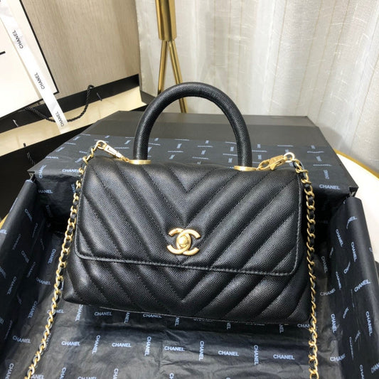 Chanel Luxury Handbag Style 525