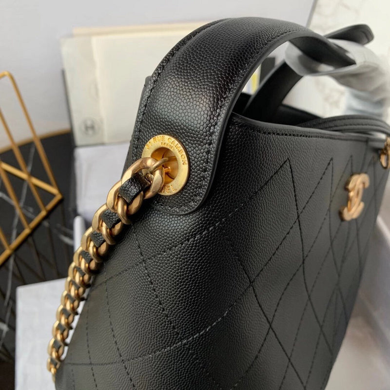 Chanel Luxury Handbag Style 644