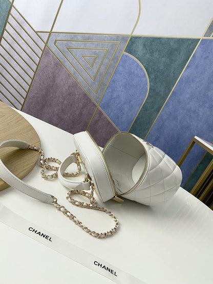 Chanel Luxury Handbag Style 514