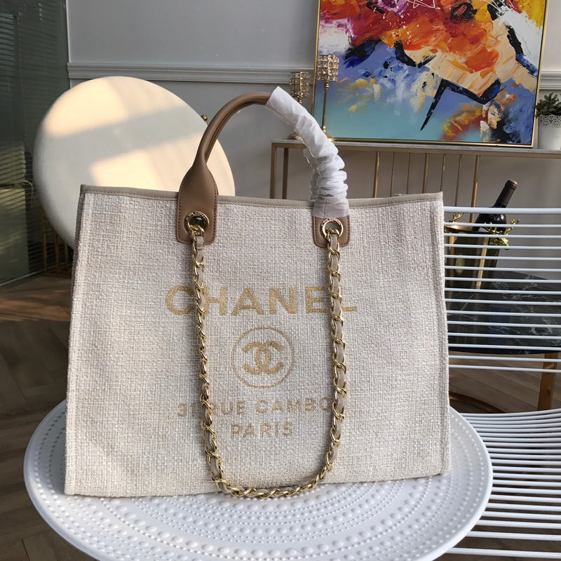 Chanel Luxury Handbag Style 541