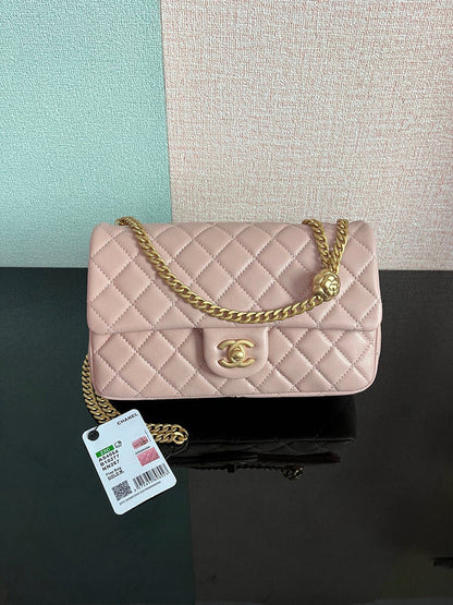 Chanel Luxury Handbag Style 86