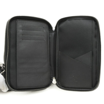 Louis Vuitton   Shoulder Bag