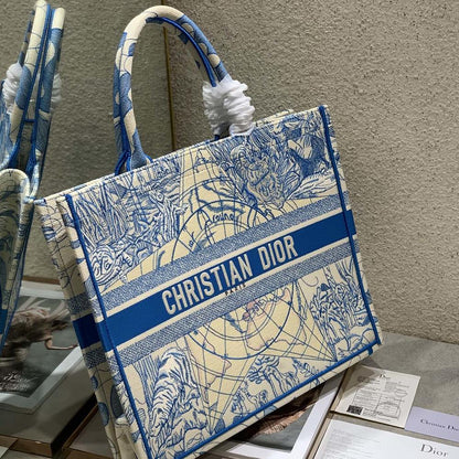 Gucci Book Tote Tote Bag