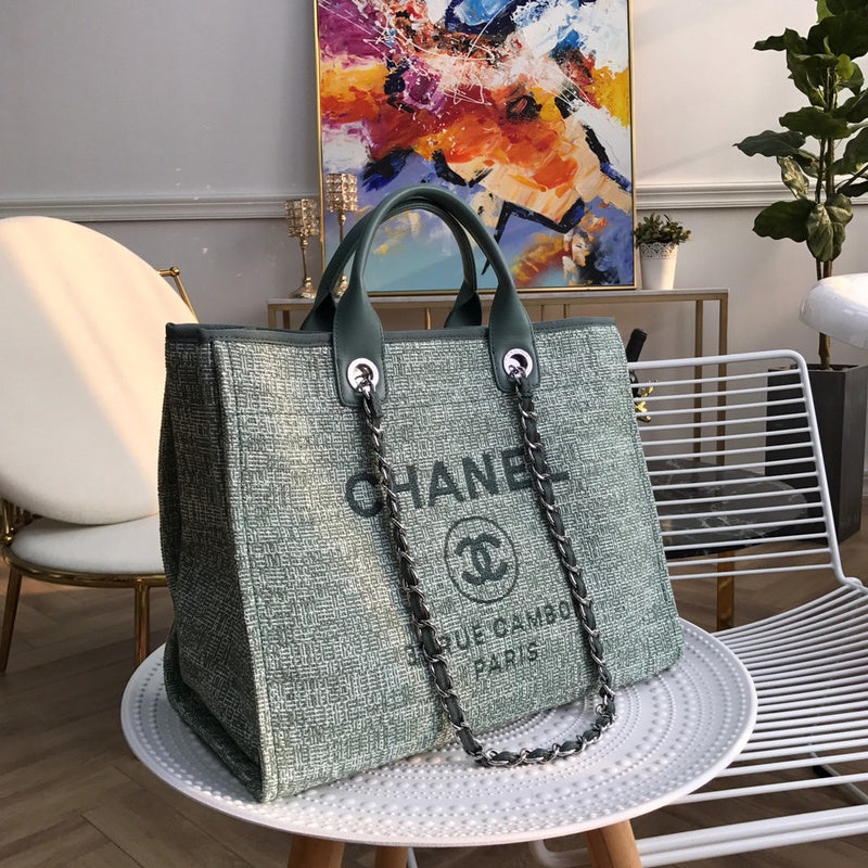 Chanel Luxury Handbag Style 548