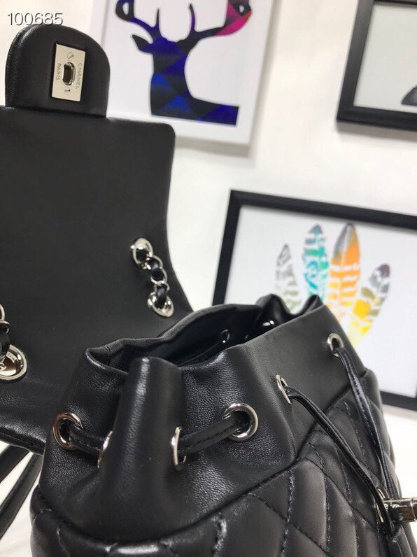 Chanel Luxury Handbag Style 388