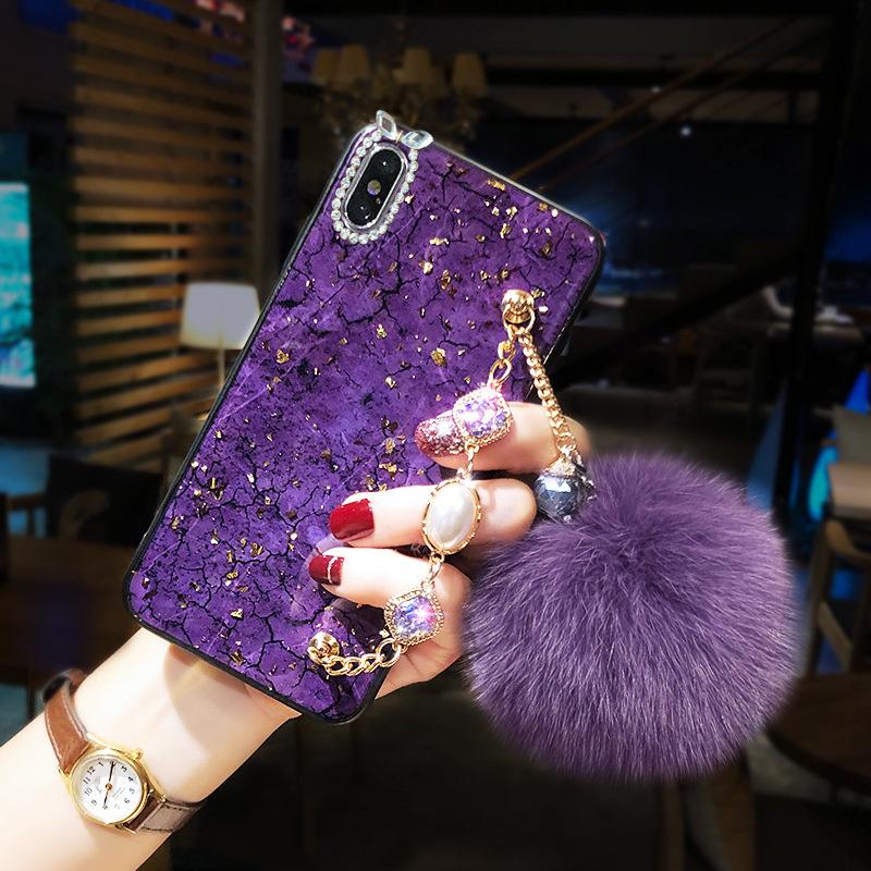 Chain hairball phone case