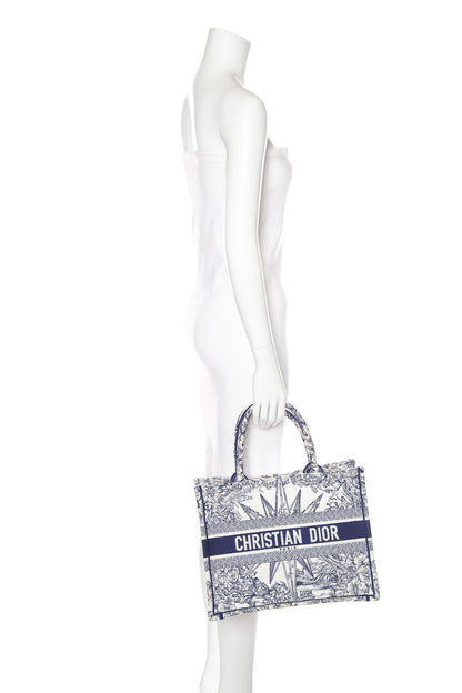 Christian Dior 2022 Navy And Ivory Medium Toile De Jouy Embroidery Tote