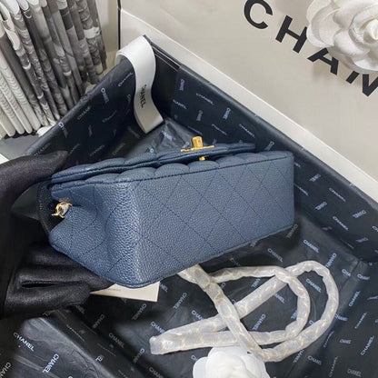 Chanel Luxury Handbag Style 280
