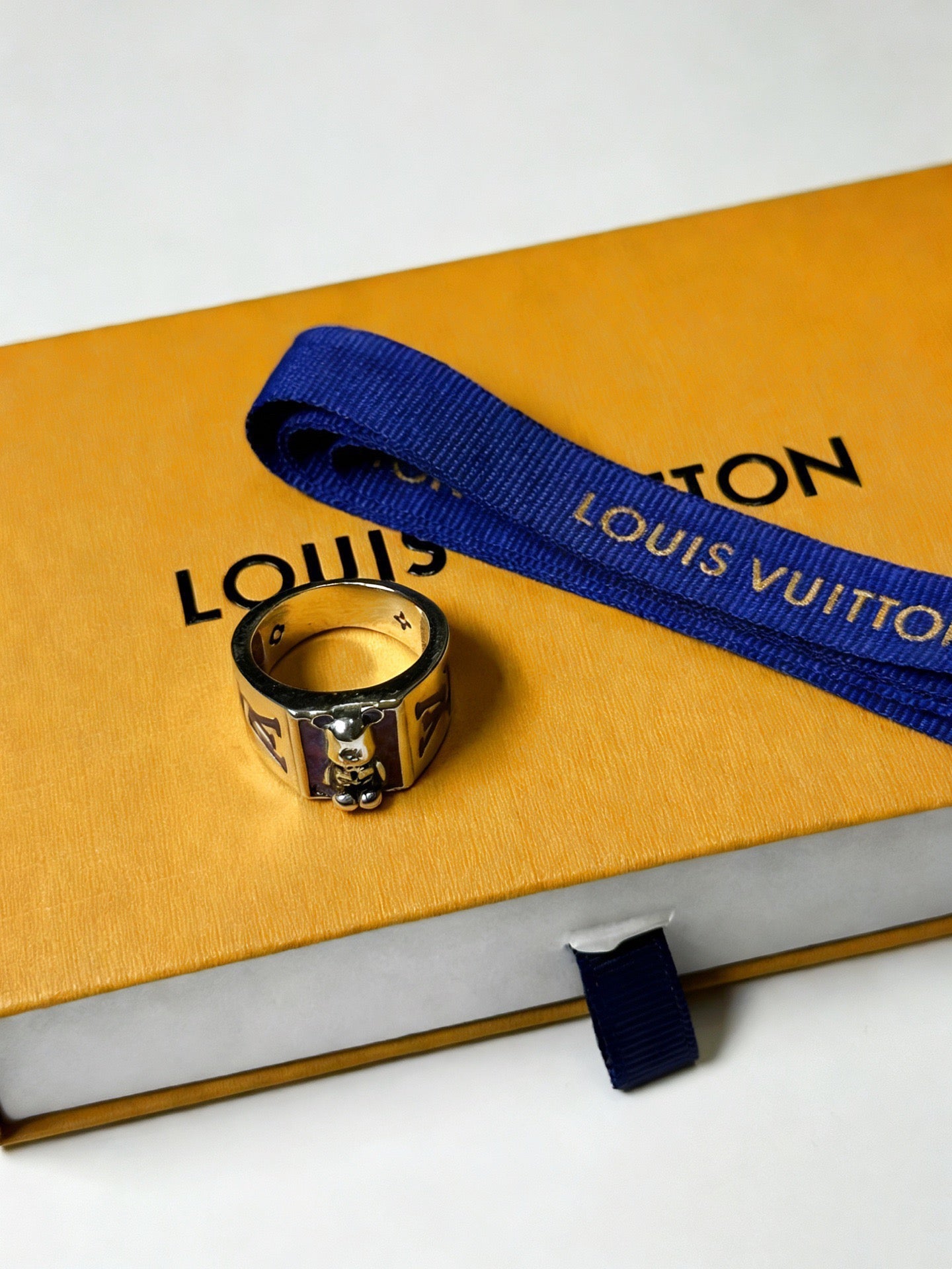 High-Quality Rings-25