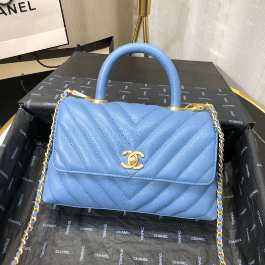 Chanel Luxury Handbag Style 526